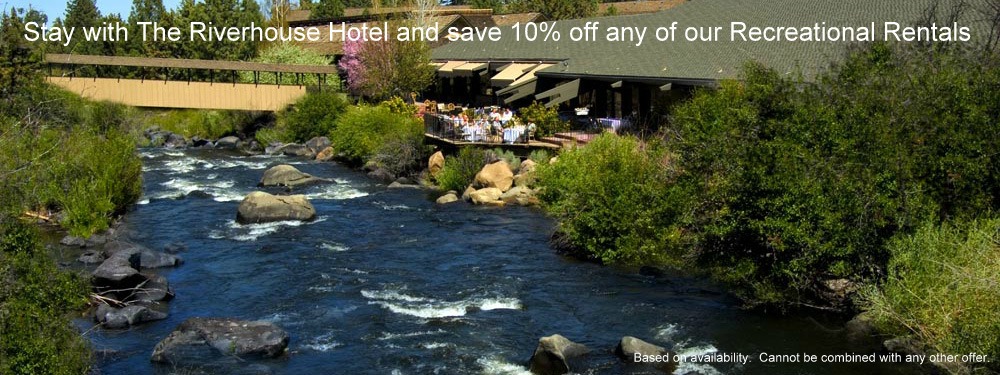 Dining on the deck near the Deschutes River at The Crossings Restaurant